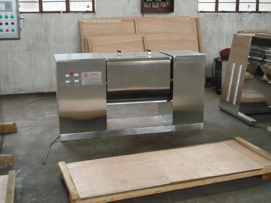 ISO ইন্ডাস্ট্রিয়াল মিক্সার মেশিন 2.2kw -11kw ট্রফ মিক্সার 1 বছরের ওয়ারেন্টি