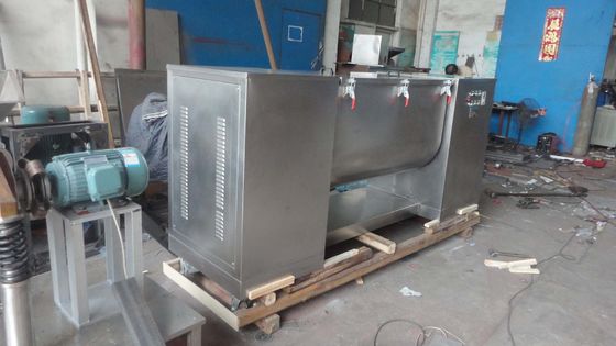 ISO ইন্ডাস্ট্রিয়াল মিক্সার মেশিন 2.2kw -11kw ট্রফ মিক্সার 1 বছরের ওয়ারেন্টি